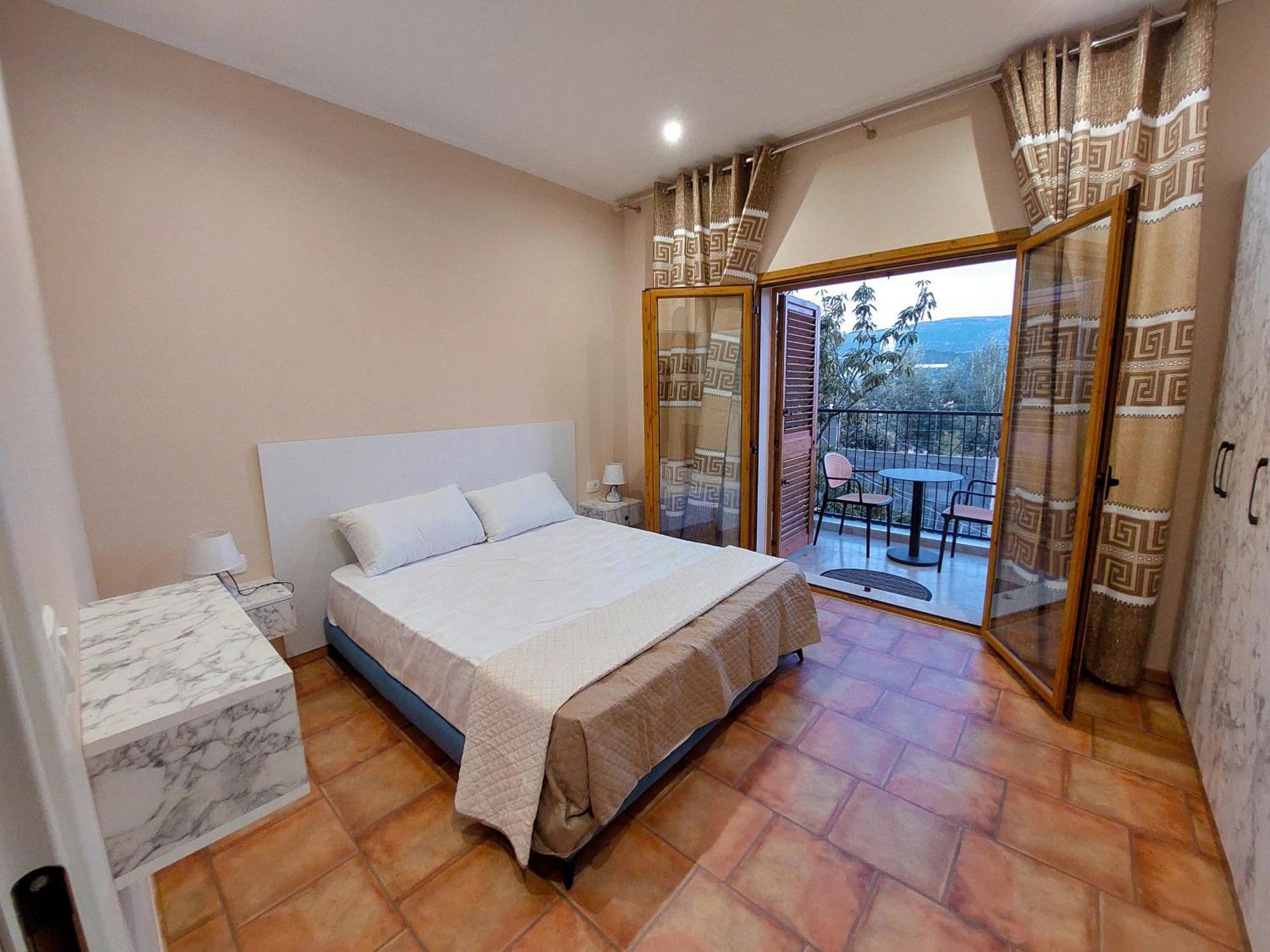 Apartamento Vila Luzaj *