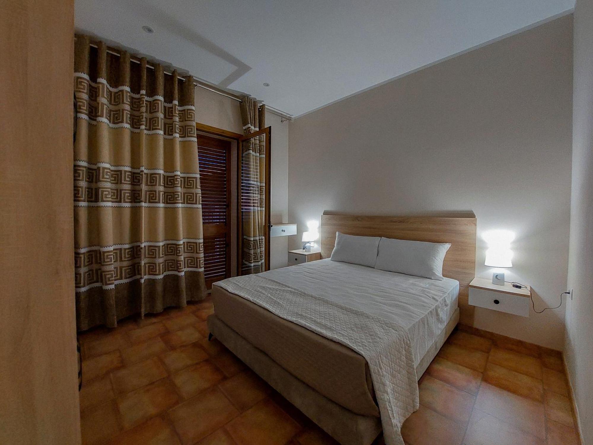 Vila Luzaj Apartamento *
