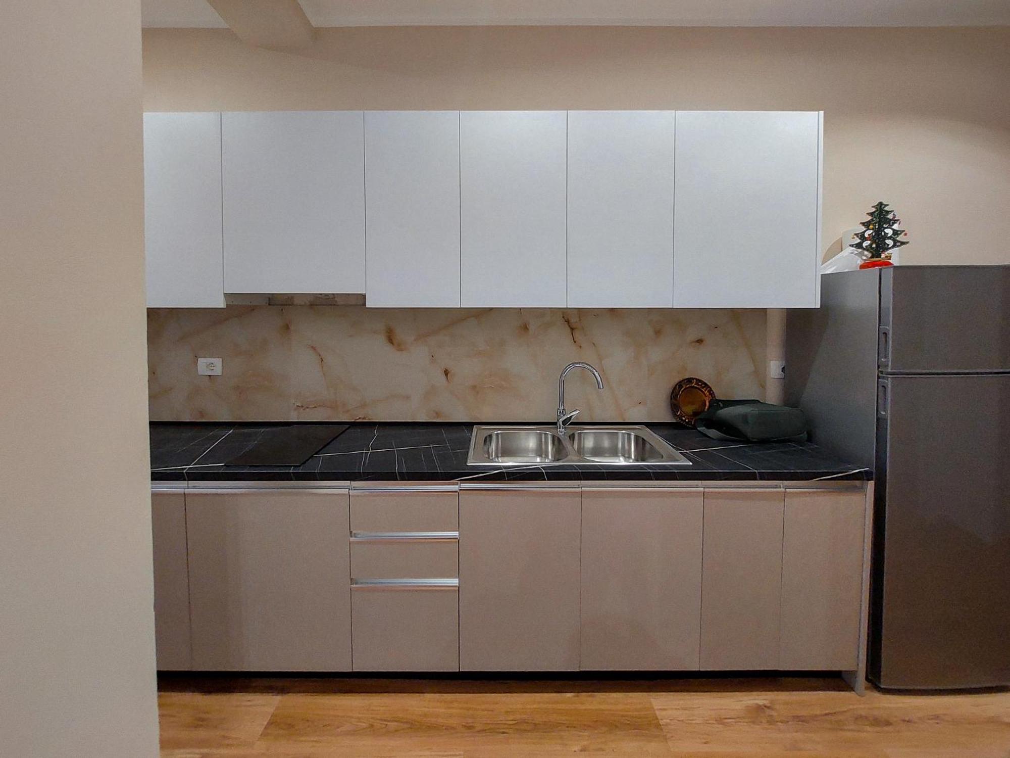 Vila Luzaj Apartamento *